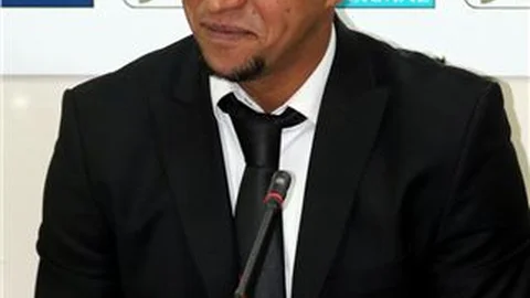 Akhisar Belediyespor Teknik Direktörü Roberto Carlos