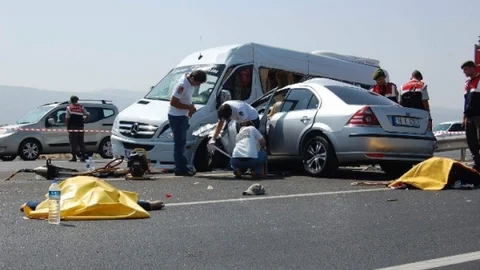 Bursa'da 1 Yılda 13 Kişi Trafik Kazasında Hayatını Kaybetti
