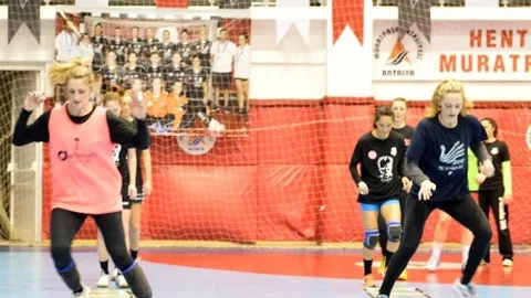 Melekler İspanya Yolcusu