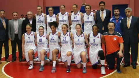 Menekşeler Galibiyete İnandı