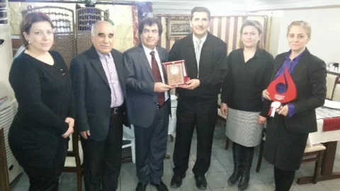 MASİAD'dan Hacıbaba Kervansaray Lokantası'na Plaket