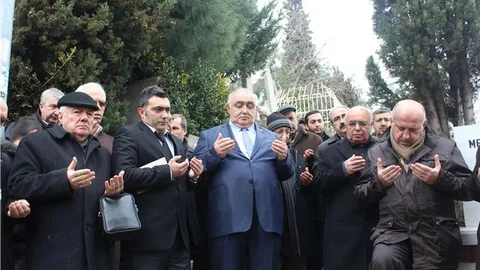 Ahmet Kabaklı, ölümünün 14. yılında anıldı