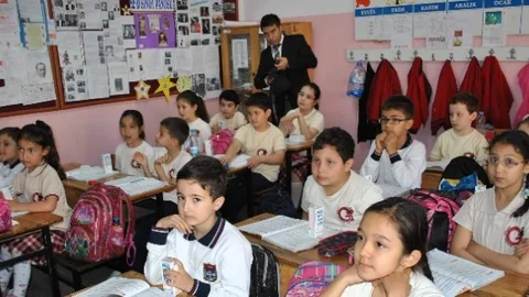 Okul Sütü Türkiye'de Süt Tüketimini 15 Litre Artırdı