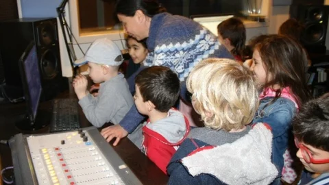 Bodrumlu Miniklerin Radyo Heyecanı