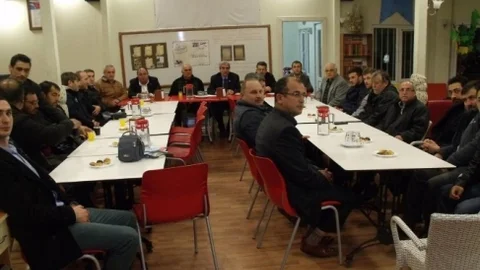 Salihli'de Amatör Spor Kulüplerinin Sorunları Görüşüldü