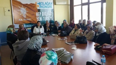 AK Parti Kadın Kolları Başkanı Julide İskenderoğlu Veda Etti