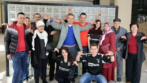 Beşiktaş Aşkı Nikah Masasına Formayla Oturttu