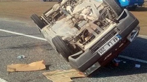 Elazığ'da Otomobil Takla Attı 7 Yaralı