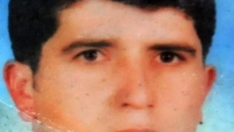 KOMşusunun İntiharından Etkilenen Genç Kendini Astı