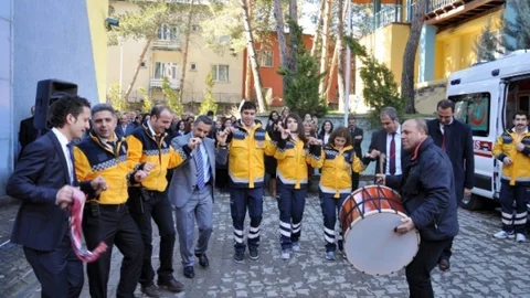 Davul-Zurnalı Halaylı Dualı Teslim