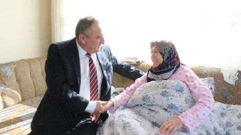 Bolu Belediye Başkanı Yılmaz Hastaları Ziyaret Etti