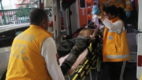 Mersin'de Akaryakıt Tankı Patladı 4 Yaralı