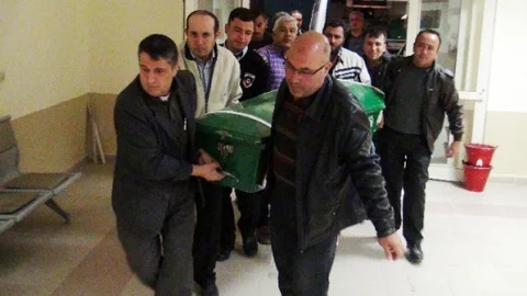 3 İşçinin Cenazesi Adli Tıp Kurumuna Gönderildi