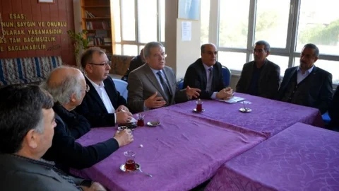 CHP Aydın Milletvekili Osman Aydın'dan Söke CHP'ye Ziyaret