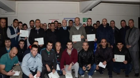 Kırklareli'de 18.dönem Polis Savunma Taktikleri Eğitimi Kursu Sona Erdi