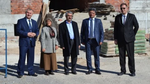 İlçe Milli Eğitim Müdürü Kocagöz Okul İnşaatında İncelemelerde Bulundu