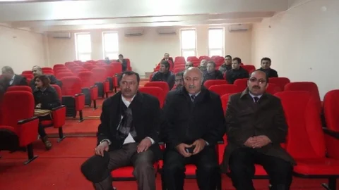 Muş'ta 'kamu Personeli Yönetiminde Etik Anlayış İlkeleri' Semineri