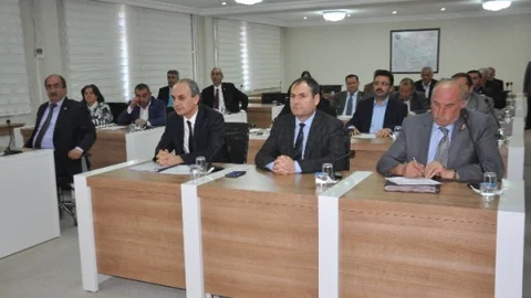 Mecliste Eğitim Ve Tarım Konuşuldu