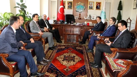 TOKİ Başkanı Turan Başkan Yazgı'yı Ziyaret Etti