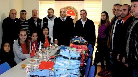 Tüfad 50'nci Kuruluş Yıldönümünü Kutluyor