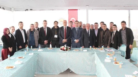 Tekkeköy Geçlik Meclisi Başkanını Seçti