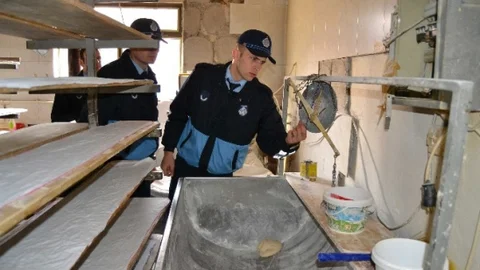 Hayrabolu Belediyesi Zabıta Ekipleri Fırınları Denetledi