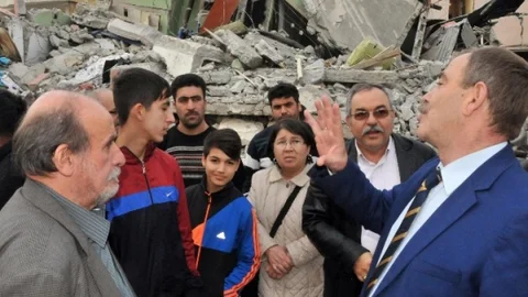 Eş Başkan Türk “Bu Mahallelerin Acilen Kentsel Dönüşüme Girmesi Gerekiyor”
