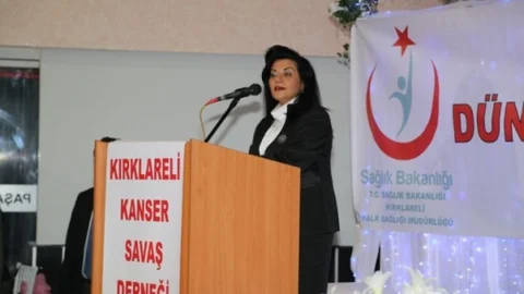 Kırklareli'de Kanser Hastalarına Moral Gecesi Düzenlendi