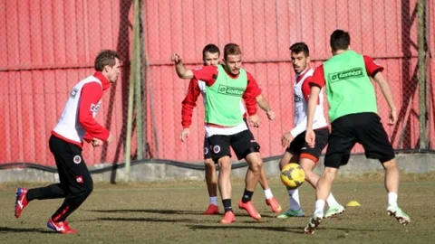 Gençlerbirliği'nde 'timsah' Mesaisi
