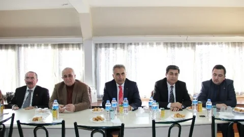 Artvinliler Vakfı'nda Kan Değişimi