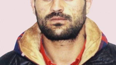 550 Lira Karşılığında Belediye Binasına Sıktı Tutuklandı