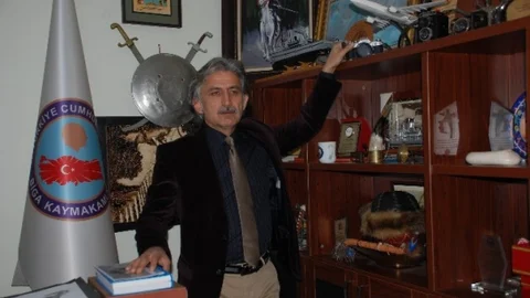 (Özel) Sanat Galerisi Gibi Makam Odası