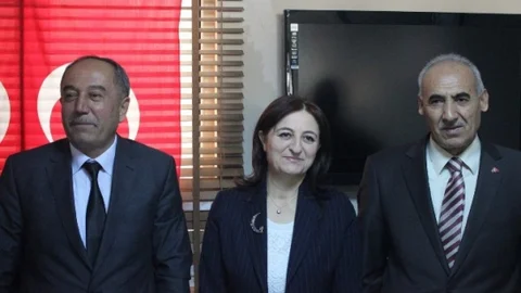 MHP 25. Dönem Milletvekilliği İçin Kırşehir'de İlk Kadın Aday Adayını Tanıttı