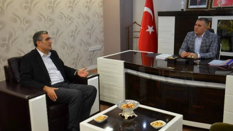 Recep Konuk'tan AK Parti'ye Ziyaret