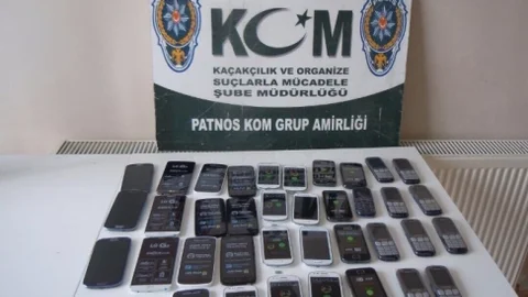 Patnos'ta Gümrük Kaçağı Malzeme Ele Geçirildi
