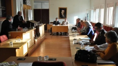 Tekirdağ Büyükşehir Belediye Başkanı Albayrak Büyükşehir Kent Konseyinin İlk Yürütme Kurulu Toplantısına Katıldı