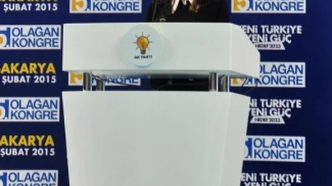 Aile Ve Sosyal Politikalar Bakanı Ayşenur İslam