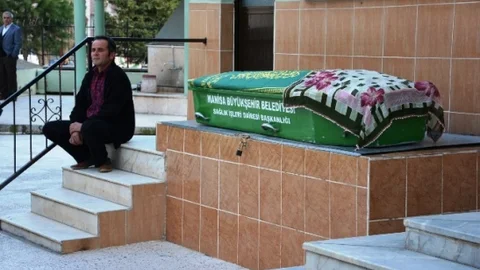 Tanınmaması İçin Elleri Kesilen Kadın Toprağa Verildi