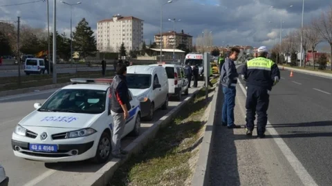 Yolun Karşısına Geçmek İsterken Yaralandı