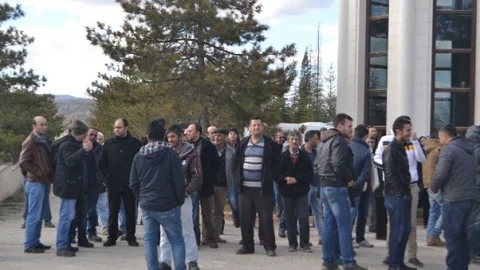 Sögüt'te Fabrika Önünde İşçi Eylemi