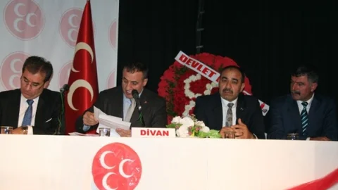 MHP Kars'ta Özcan Dedi