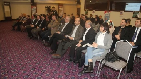 Uluslararası Roman Sorunları Çalıştayı Yapıldı