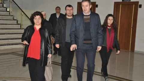 Emine Ayna Belediyeyi Ziyaret Etti