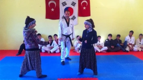 Şalvarlı Tekvandocular Başarılara İmza Atıyor