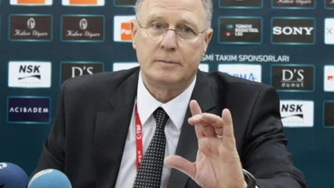 Nsk Eskişehir Basket Galatasaray Lıv Hospıtal'ı Devirdi
