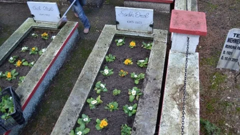 Kırkağaç Mezarlığı Yeniden Düzenleniyor