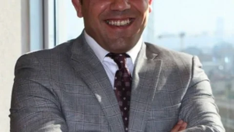 Hamza Yerlikaya İstifa Etti