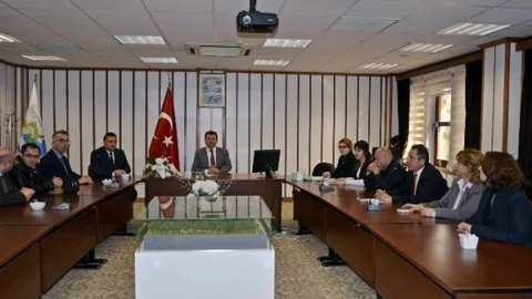 Orman Bölge Müdürlüğü Mikroçip Ve Kulak Küpesi Dağıttı