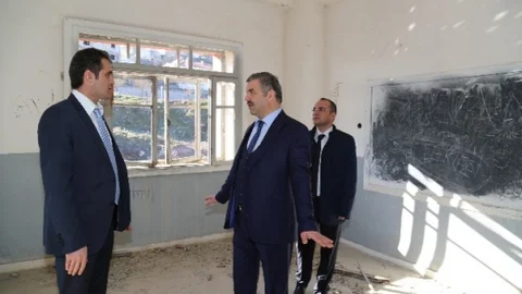 Başkan Çelik ''Erkilet'e Gençlik Merkezi Kuruyoruz''