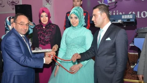 Üzülmez Kartepelilerin Mutluluğuna Ortak Oldu